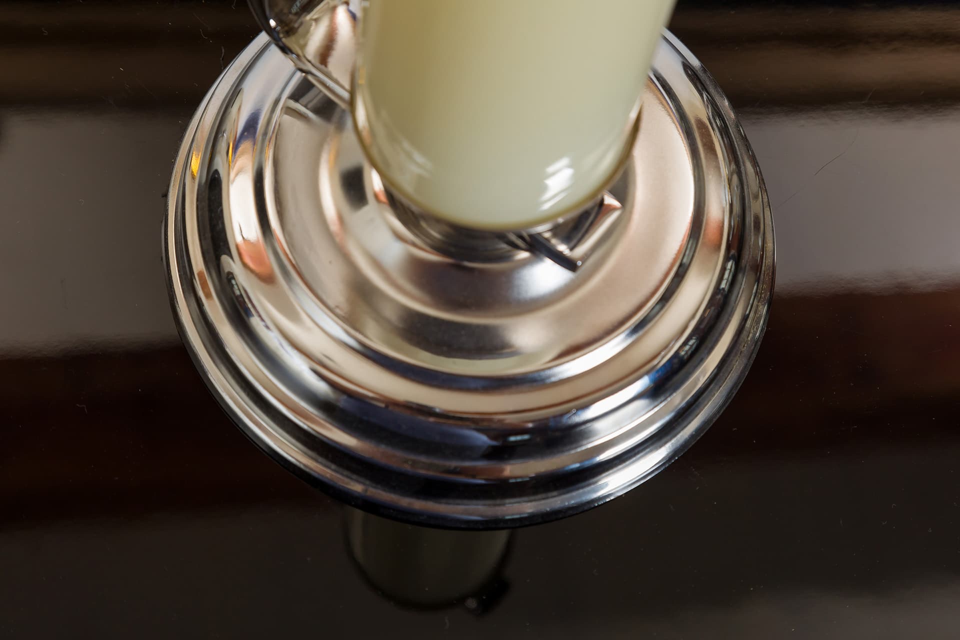 Lampa stolní tubus – Funkcionalismus – 1920–1940