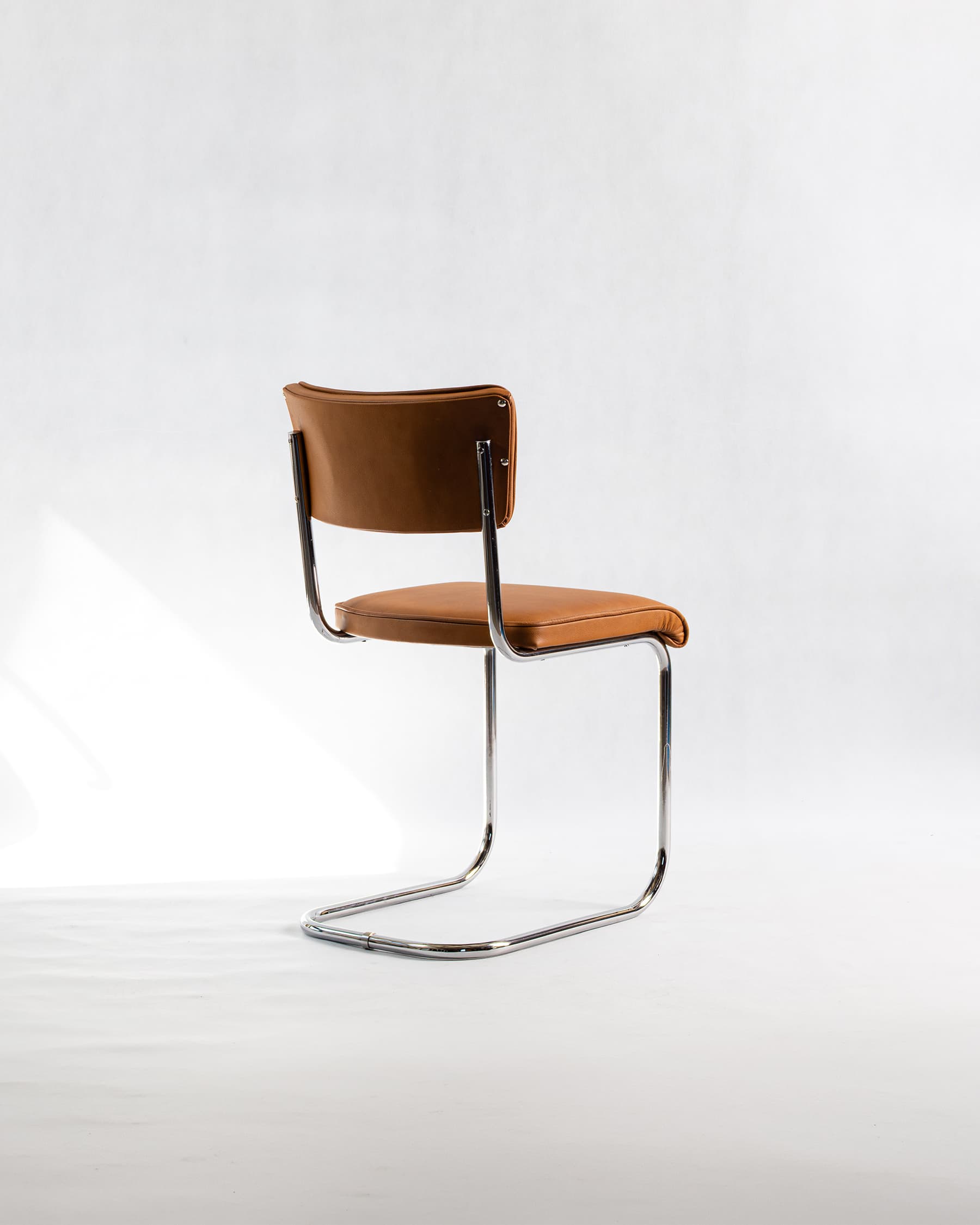 Židle pružící – fa. Slezák – Funkcionalismus / Bauhaus – 1920–1940