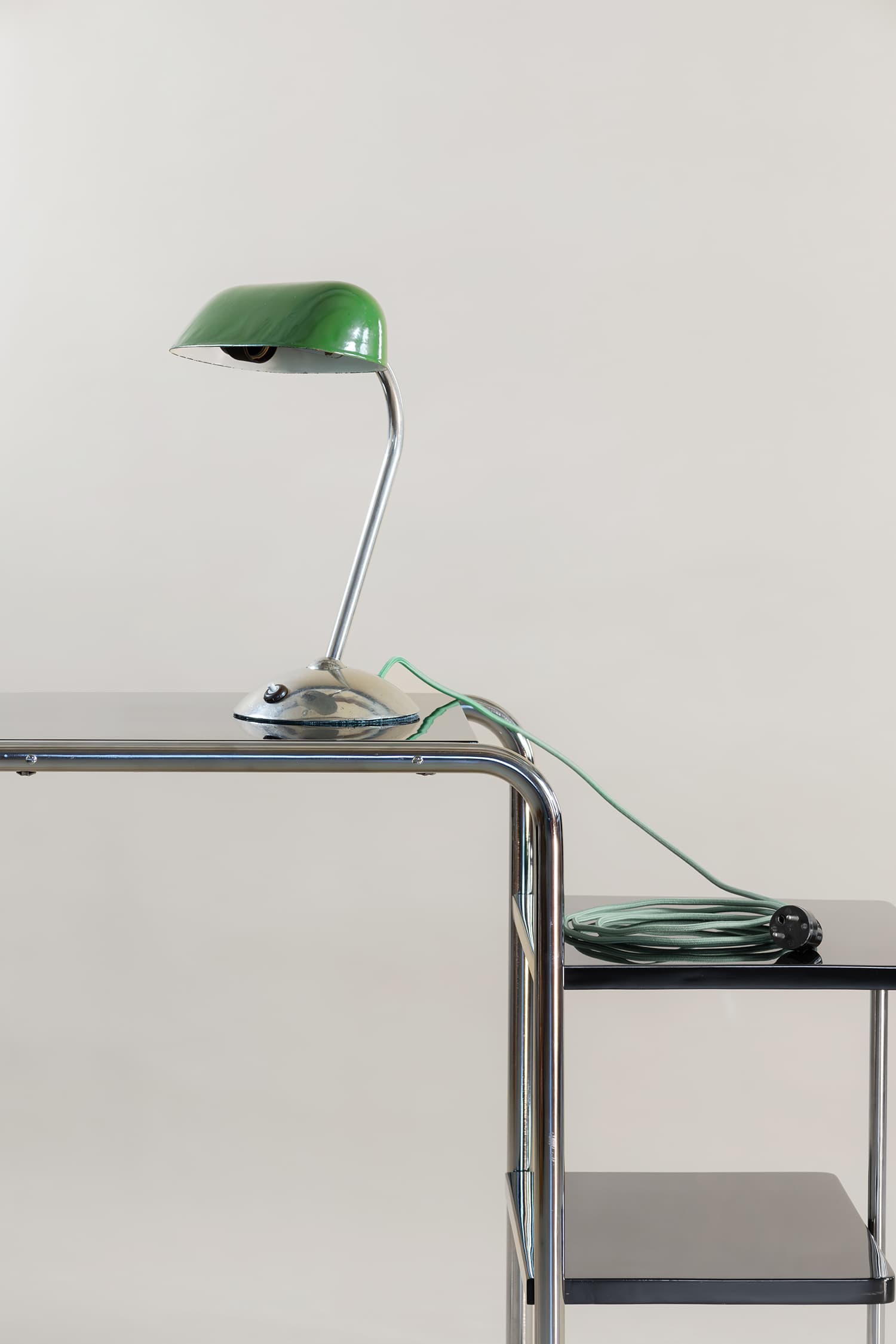 Lampa bankéřka – 1920–1940