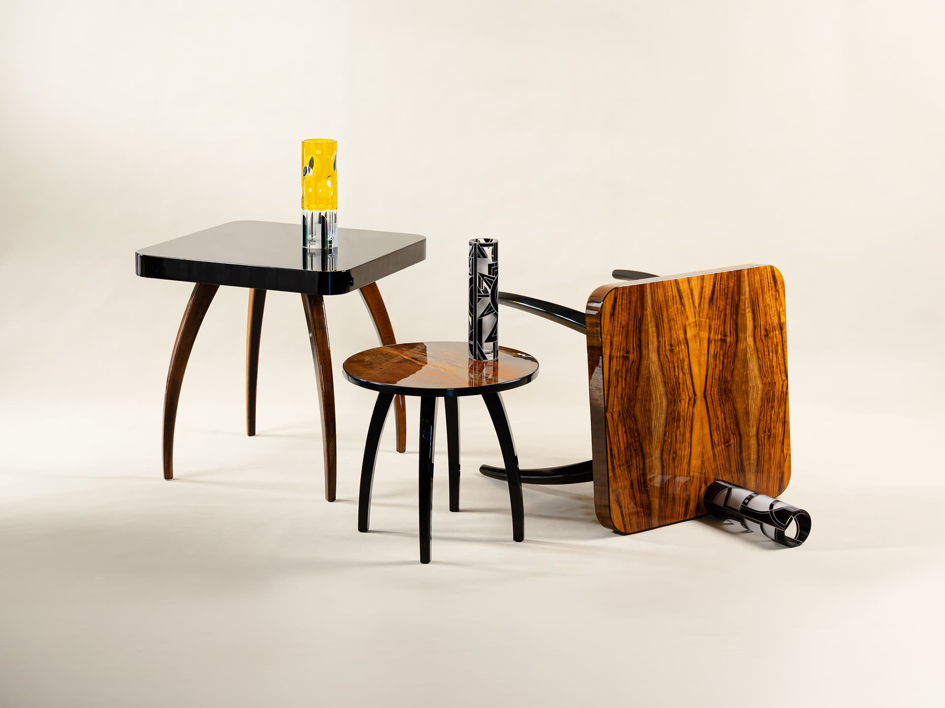 Stolek Pavouk – Art Deco / Funkcionalismus – 1920–1940