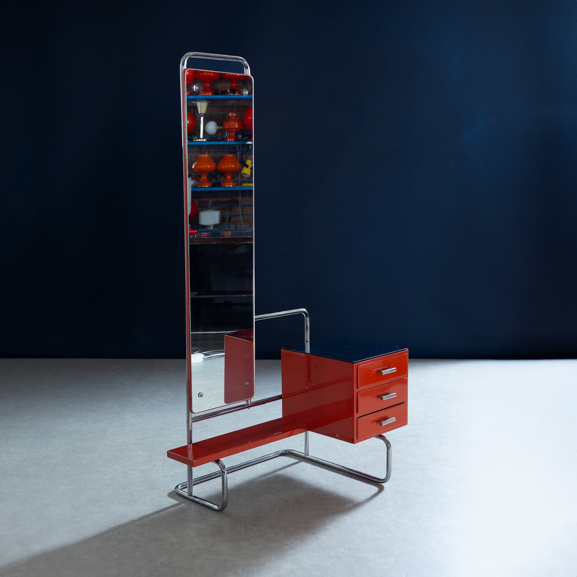 Toaletka s nočními stolky Bauhaus – Funkcionalismus – 1920–1940