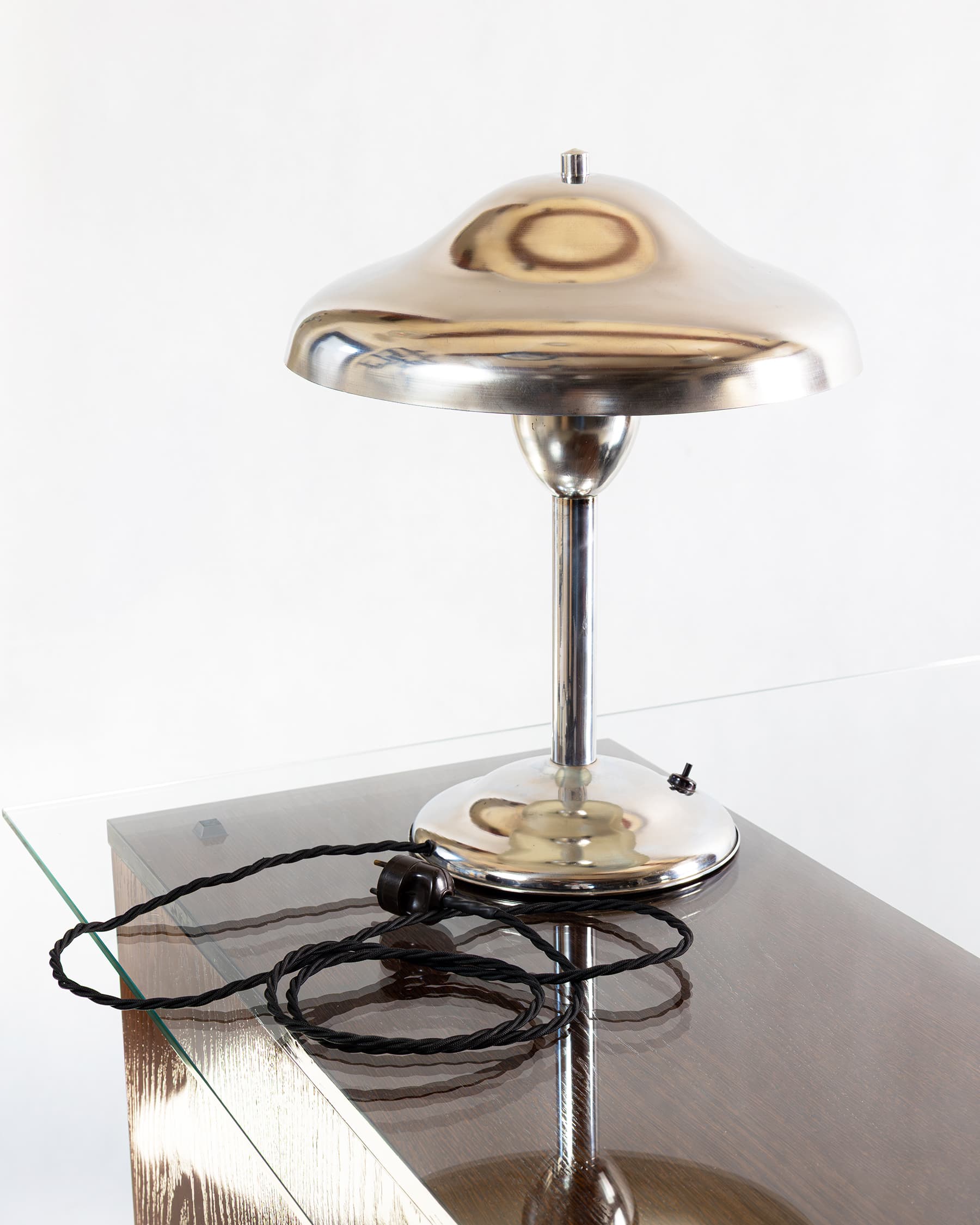 Stolní lampa chromovaná – Funkcionalismus – 1920–1940