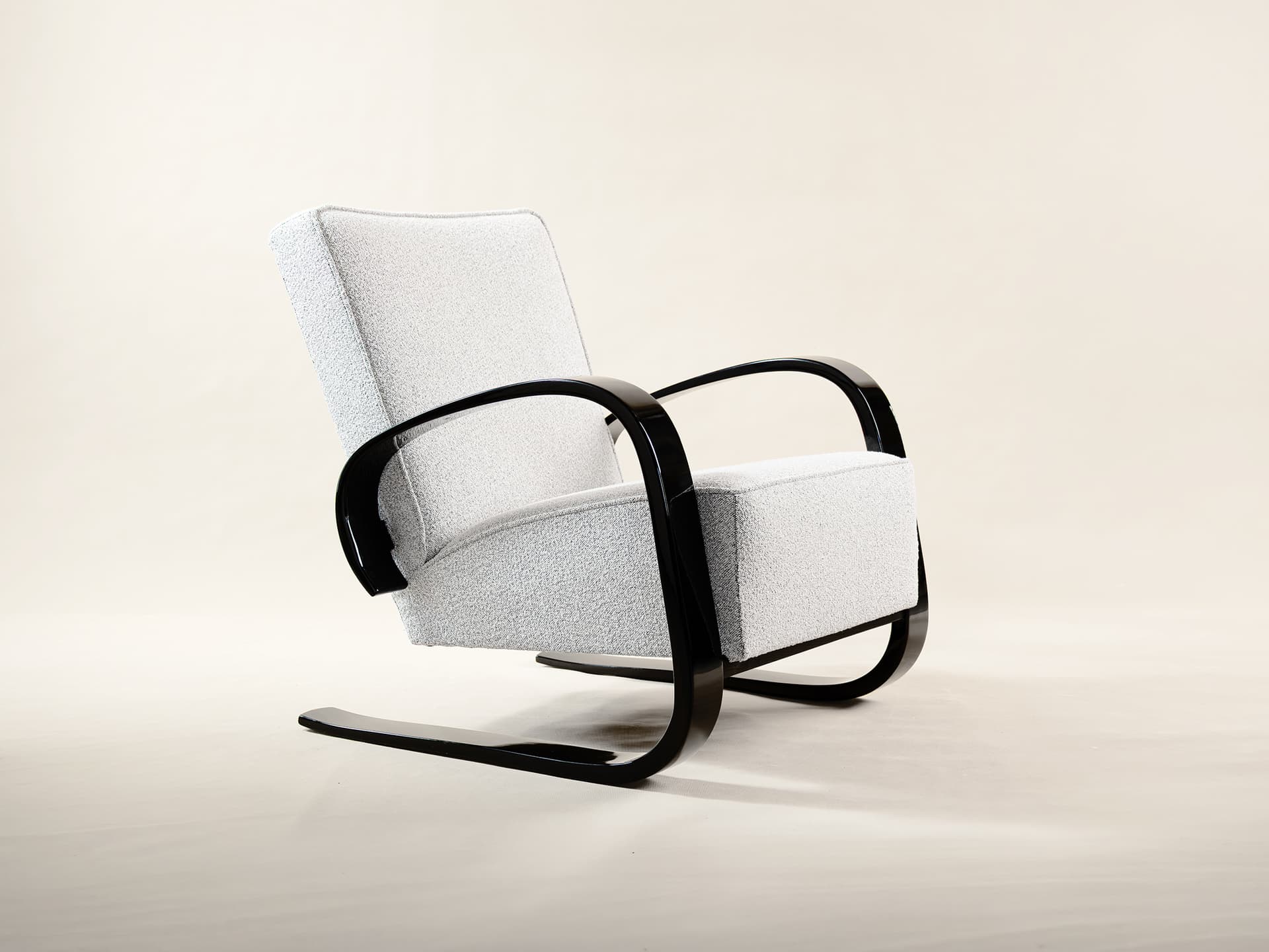 Křesla "tank" Alvar Aalto/Miroslav Navrátil – Funkcionalismus – 1920–1940