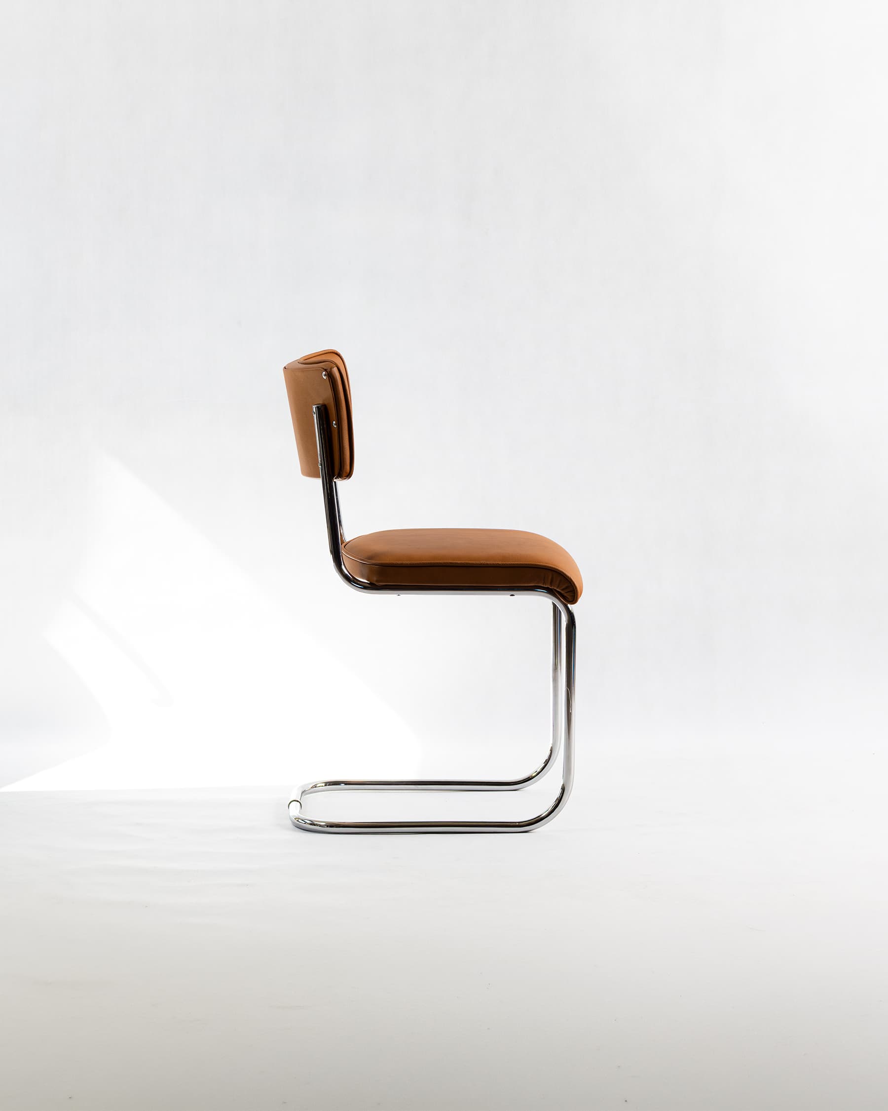 Židle pružící – fa. Slezák – Funkcionalismus / Bauhaus – 1920–1940