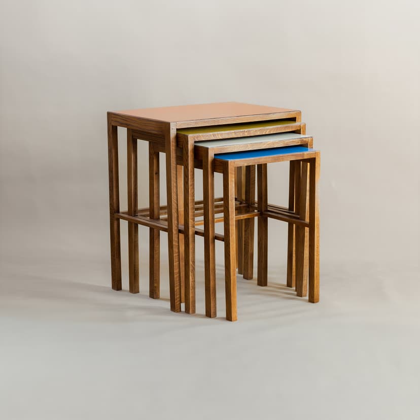 Hnízdové stolky UP závody – Jindřich Halabala – Funkcionalismus / Bauhaus – 1920–1940