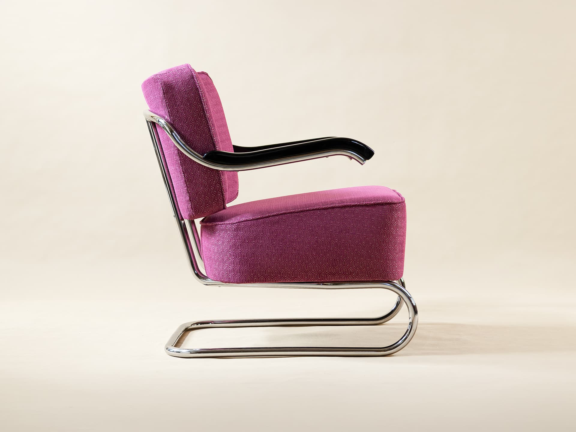 Křeslo Kovona n.p. – Funkcionalismus / Bauhaus – 1920–1940