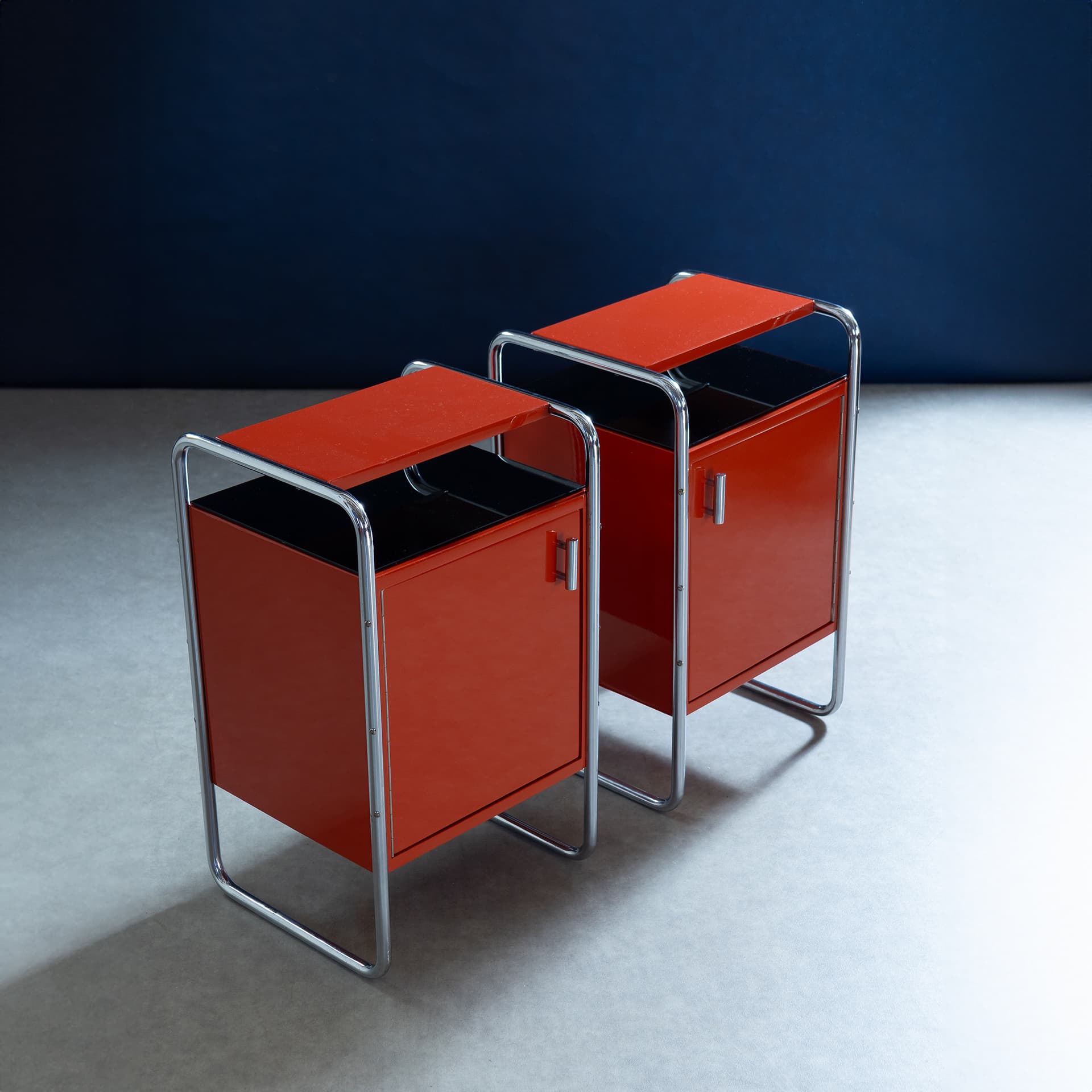 Toaletka s nočními stolky Bauhaus – Funkcionalismus – 1920–1940